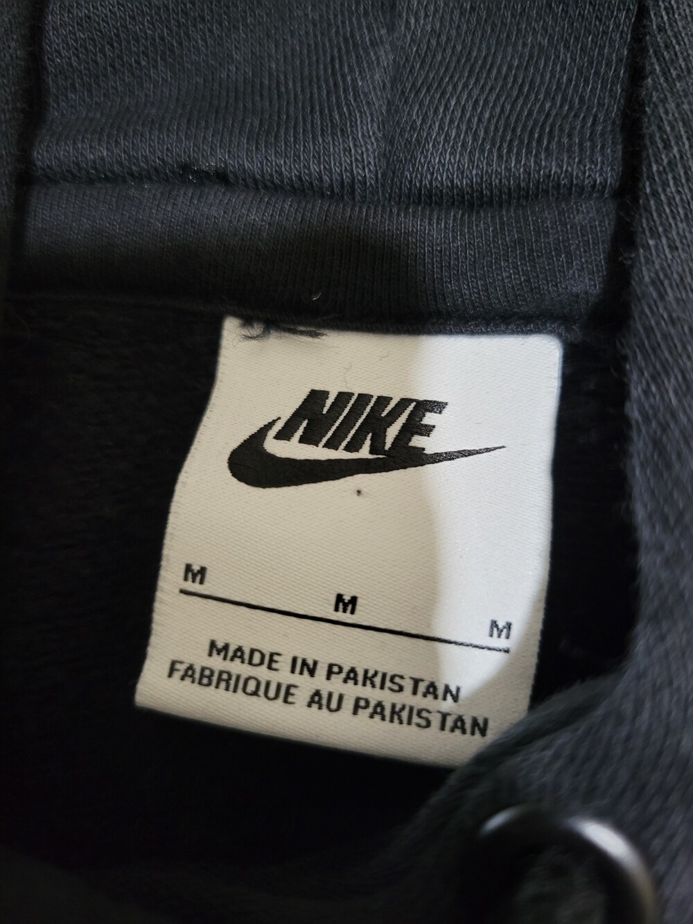 Nike Men's Black center check Pullover Hoodie Med Regular Hooded Pockets Logo - Picture 6 of 12